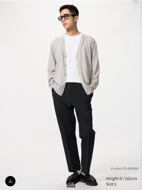 NWT Uniqlo Black Men's Dress Smart Ankle Pants. Size small. Waist 27-30 inch.
